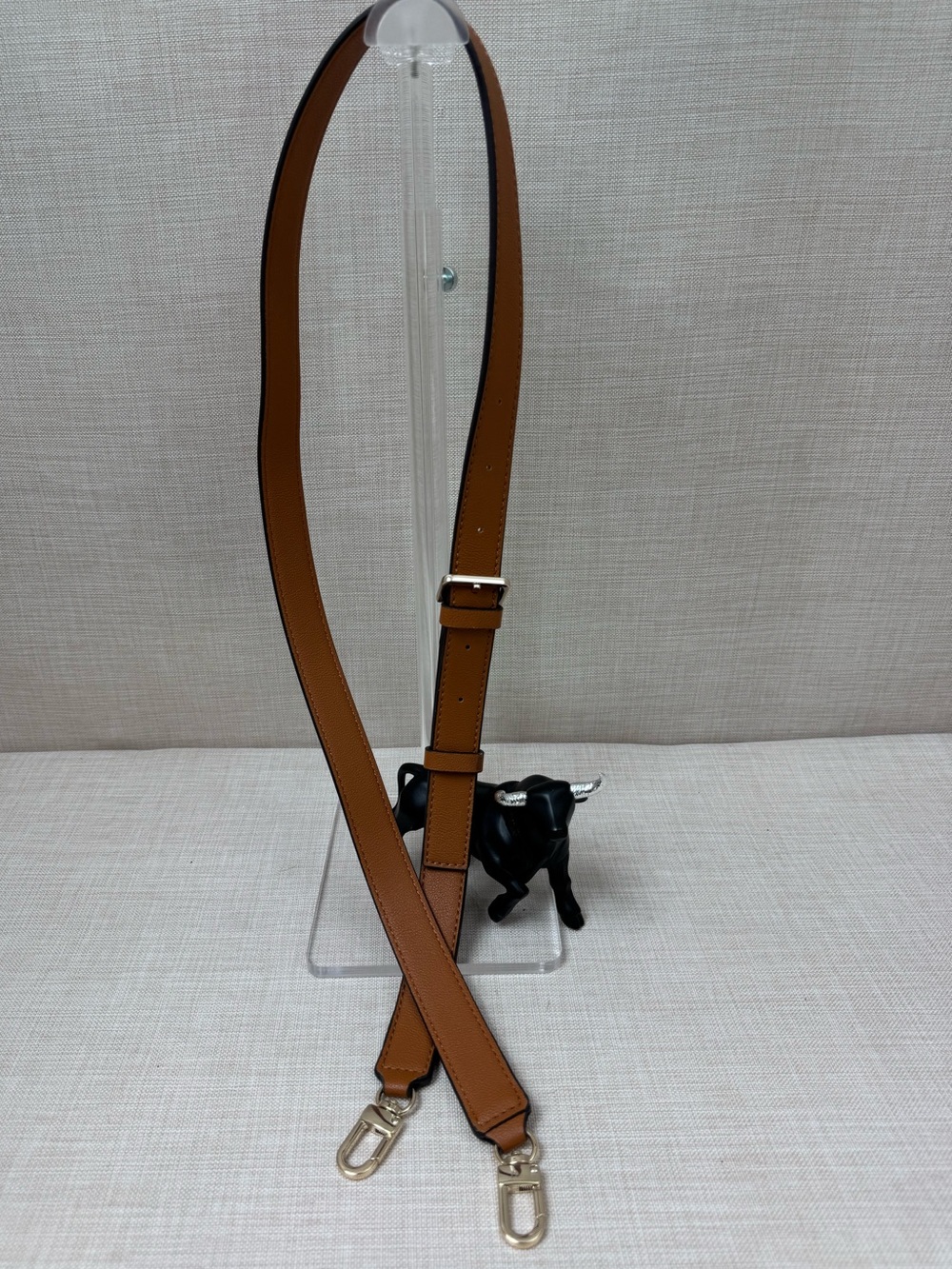 Leather Crossbody Strap in Tan with gold Hardware